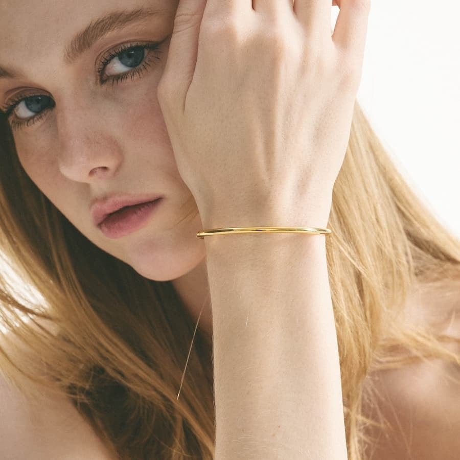 thin simple bangle (gold) #b66 | Pay ID