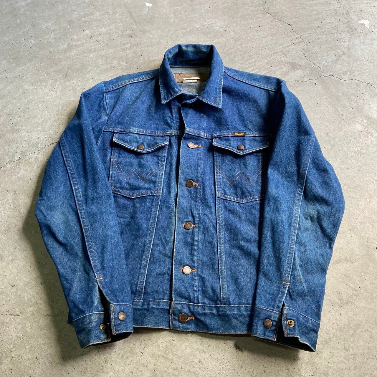 90年代 USA製 Wrangler ラングラー デニムジャケット Gジャン メンズM相当 古着 トラッカージャケット 90S ビンテージ  ヴィンテージ 濃色【デニムジャケット】【SA2204】 | cave 古着屋【公式】古着通販サイト powered by BASE