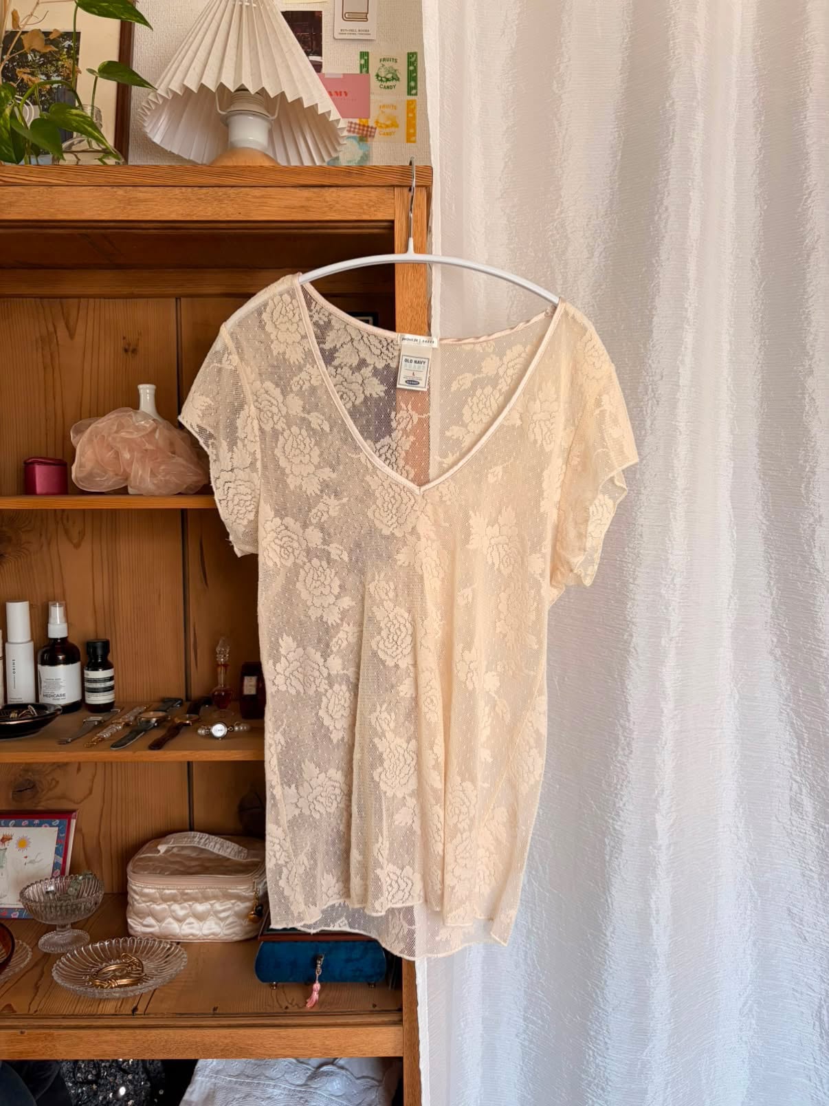 花柄レース Vネックトップス〈m.tさま専用〉