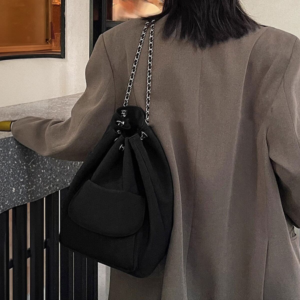 巾着 リュック ナップサック レディース 韓国 通勤 通学 大容量 軽量 大人 カジュアル かわいい おしゃれ ドローストリング バケットバッグ 大人可愛い 大人女子