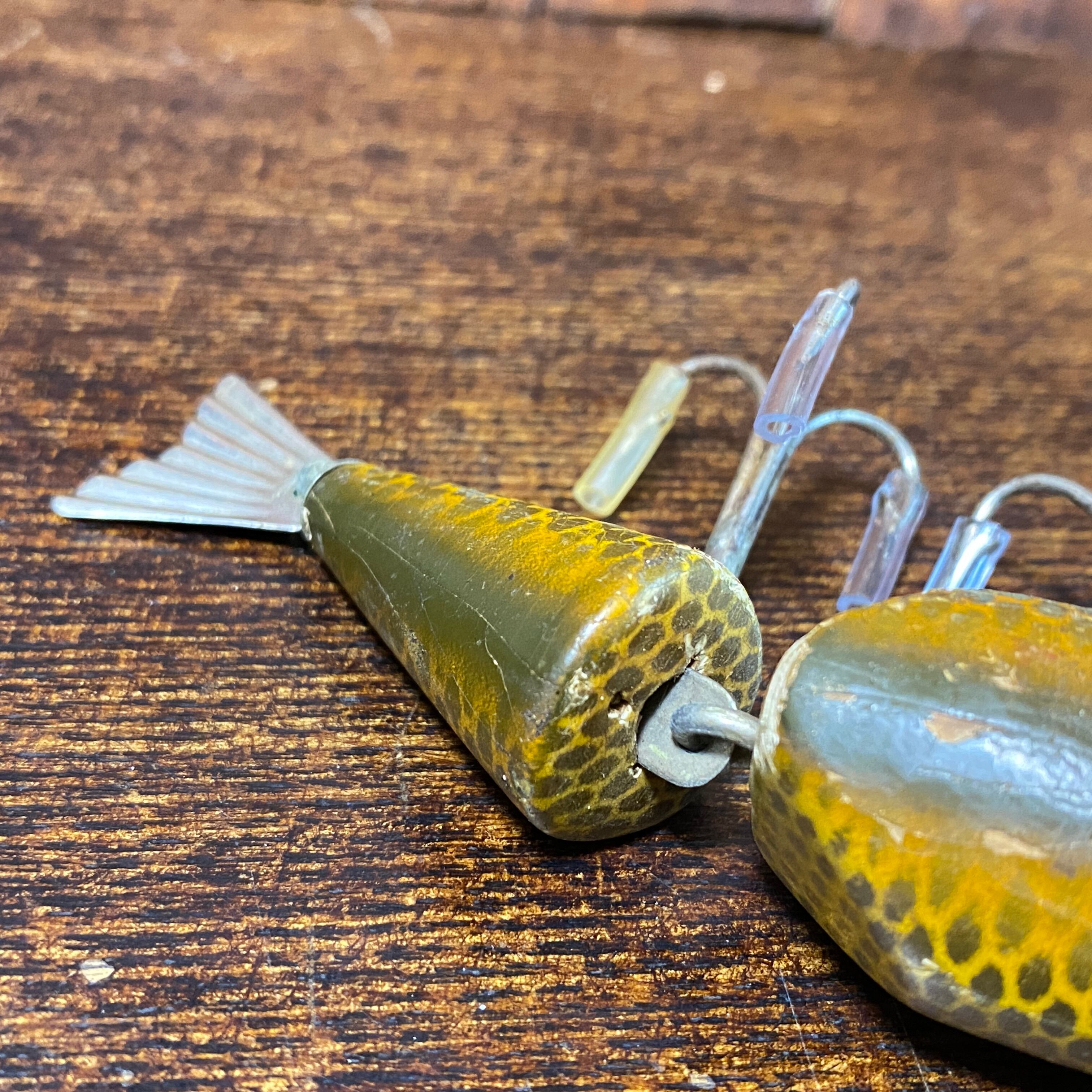 30's Creek Chub WIGGLE FISH（約25 g / ボディ9cm）[4057