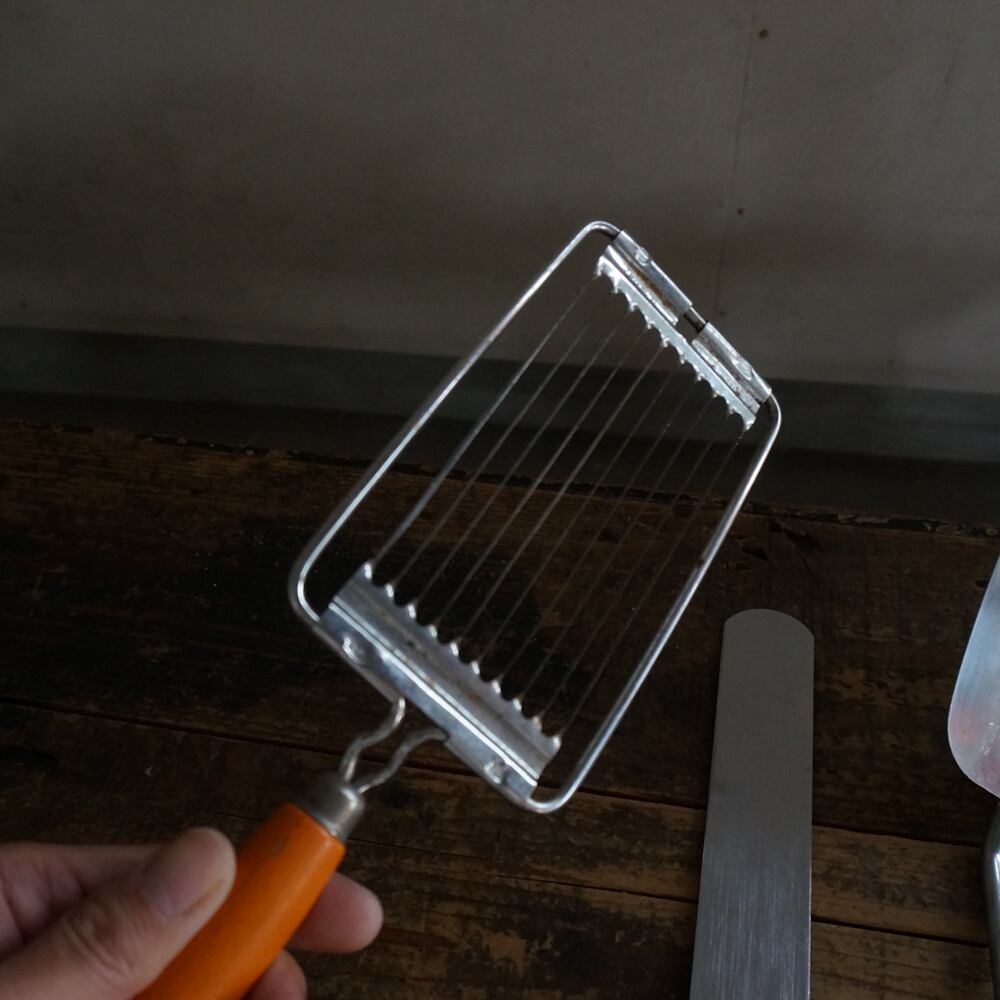 古いフランスのキッチン用具セット