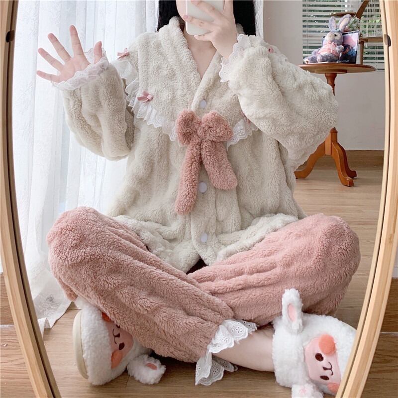 ウィンタースタイルレディースベルベットコーラル レース 大人ガーリー スウィート キュート カジュアル 冬物 萌量不足72527164132