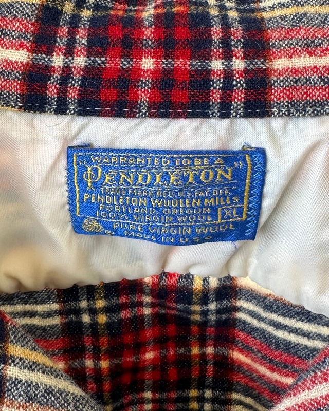 -Pendleton- Vintage 70s XL Board Shirt made in USA