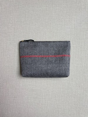 手織りポーチライン(HAND WOVEN MAKE UP BAG 20cm RED LINE)