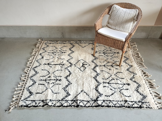 Moroccan rug 174✕146cm No.433