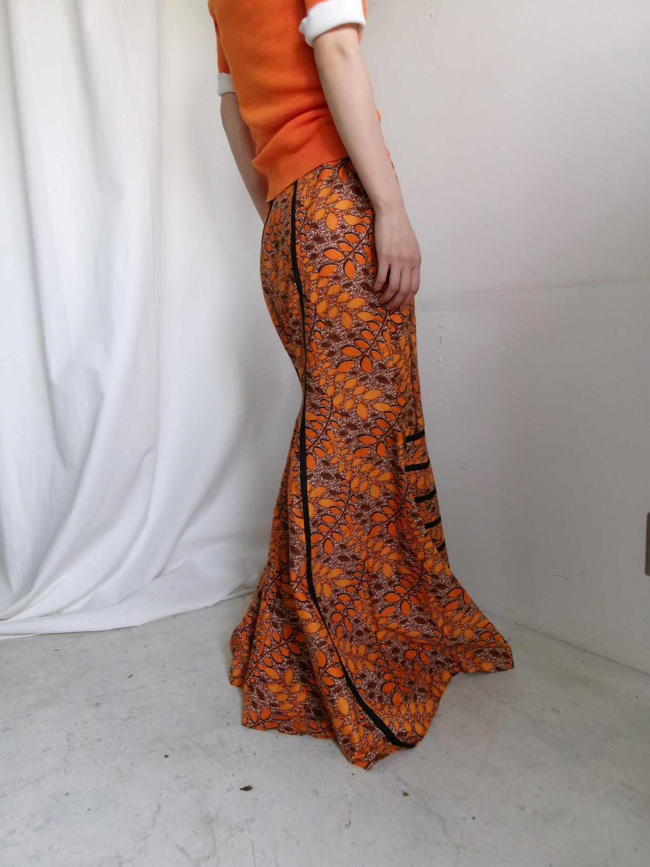 Batik pattern long skirt