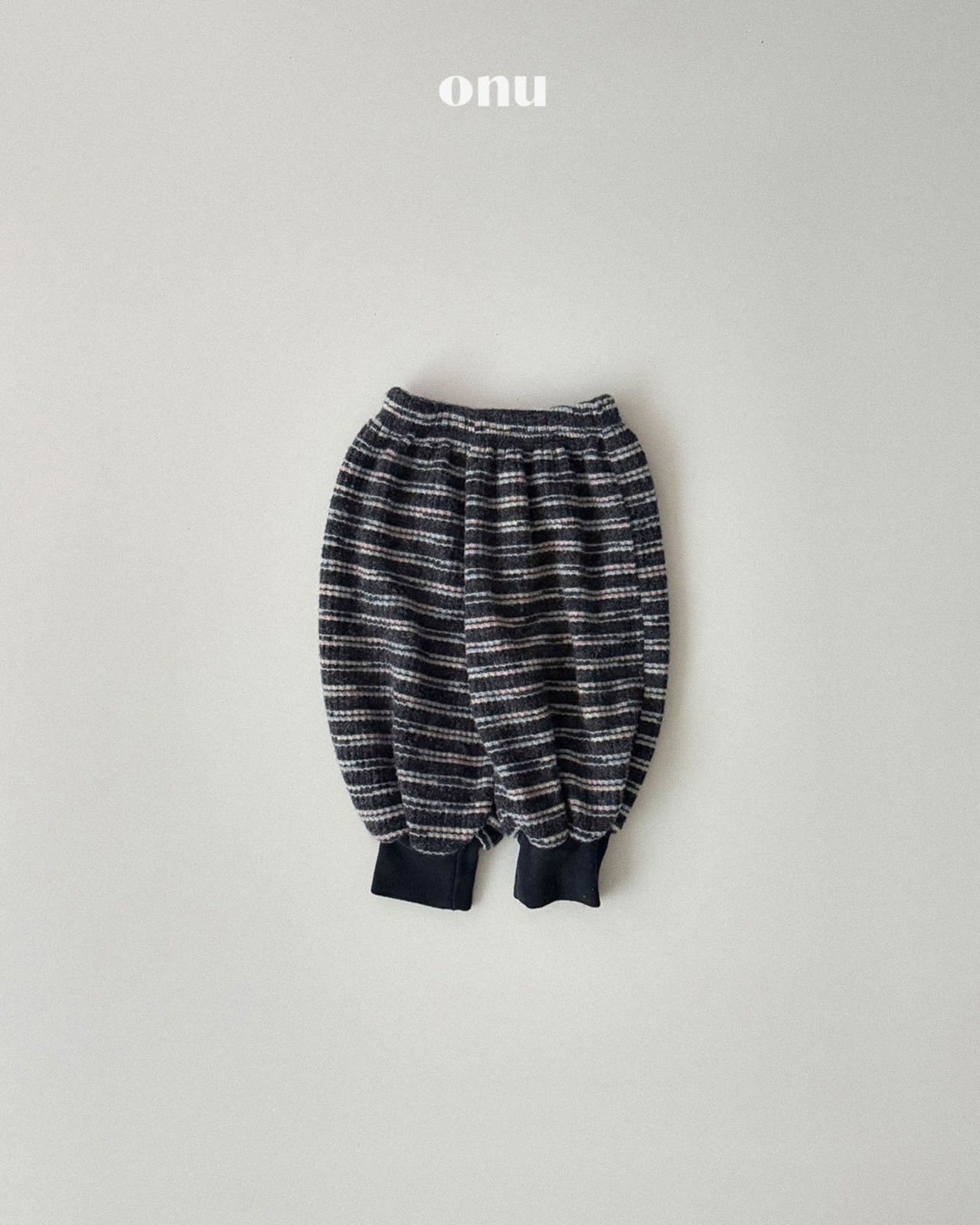 ONU［取寄］monchel tonton pants 26winter