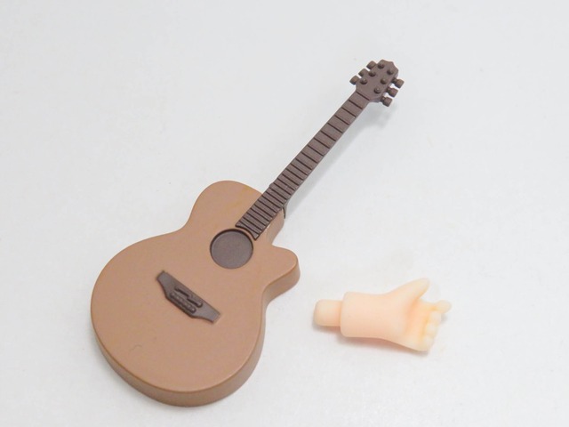 再入荷（A－ランク）【1649】 サラワット  小物パーツ ギター　ねんどろいど