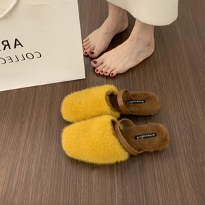 fur flat sandals J00302