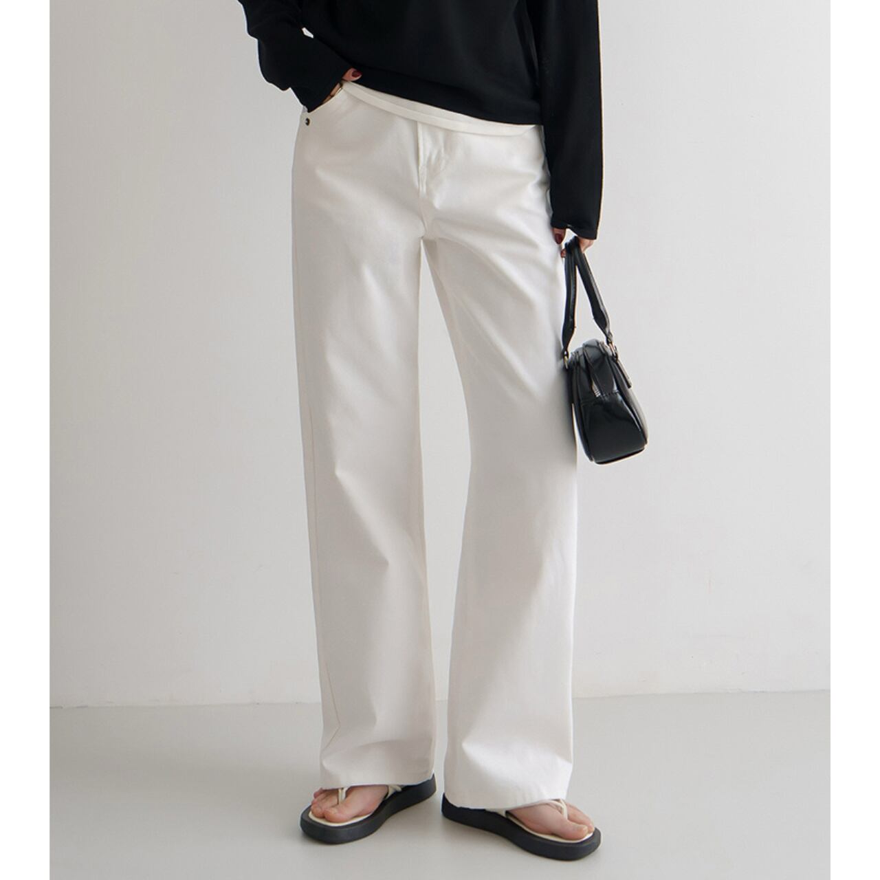 ストレートホワイトジーンズ a0141