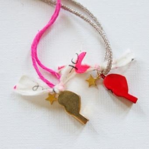 atsuyo et akiko heart whistle necklace