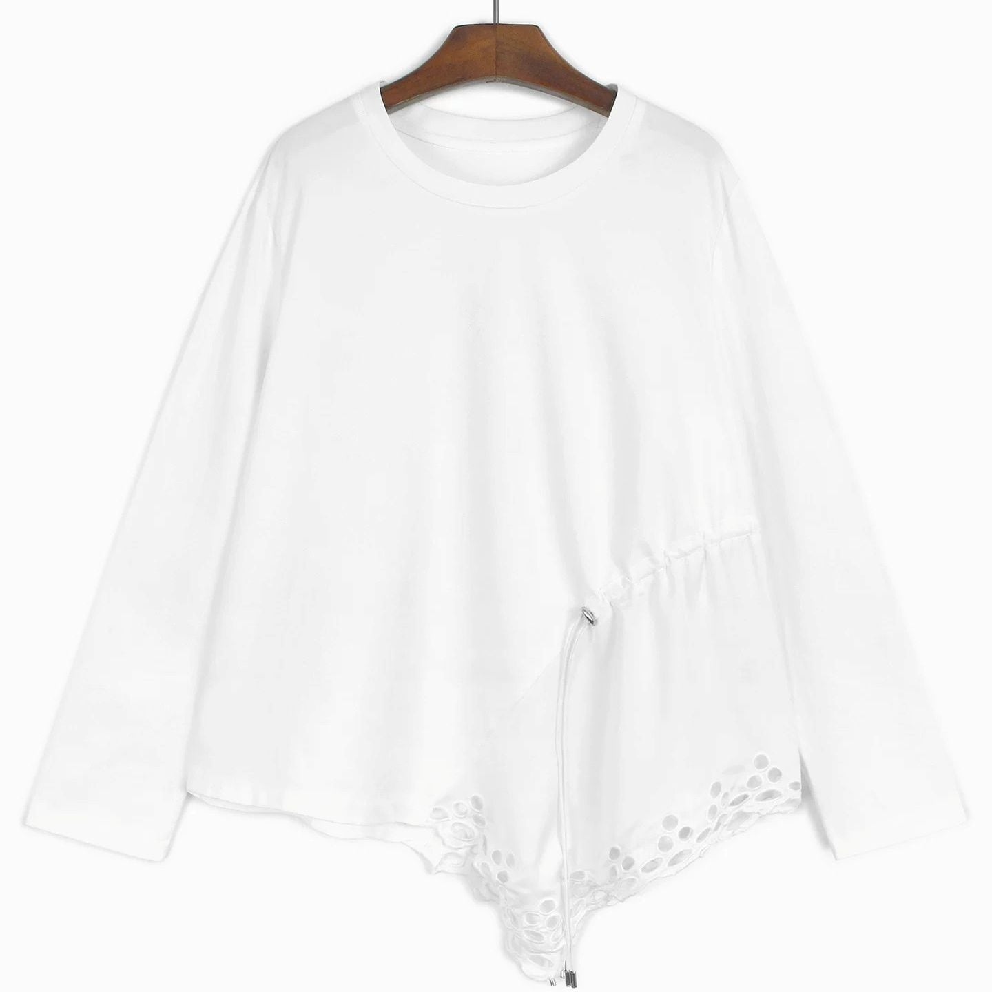 ASYMMETRIC HEM EMBROIDERED CUTOUT T-SHIRT M M-18259