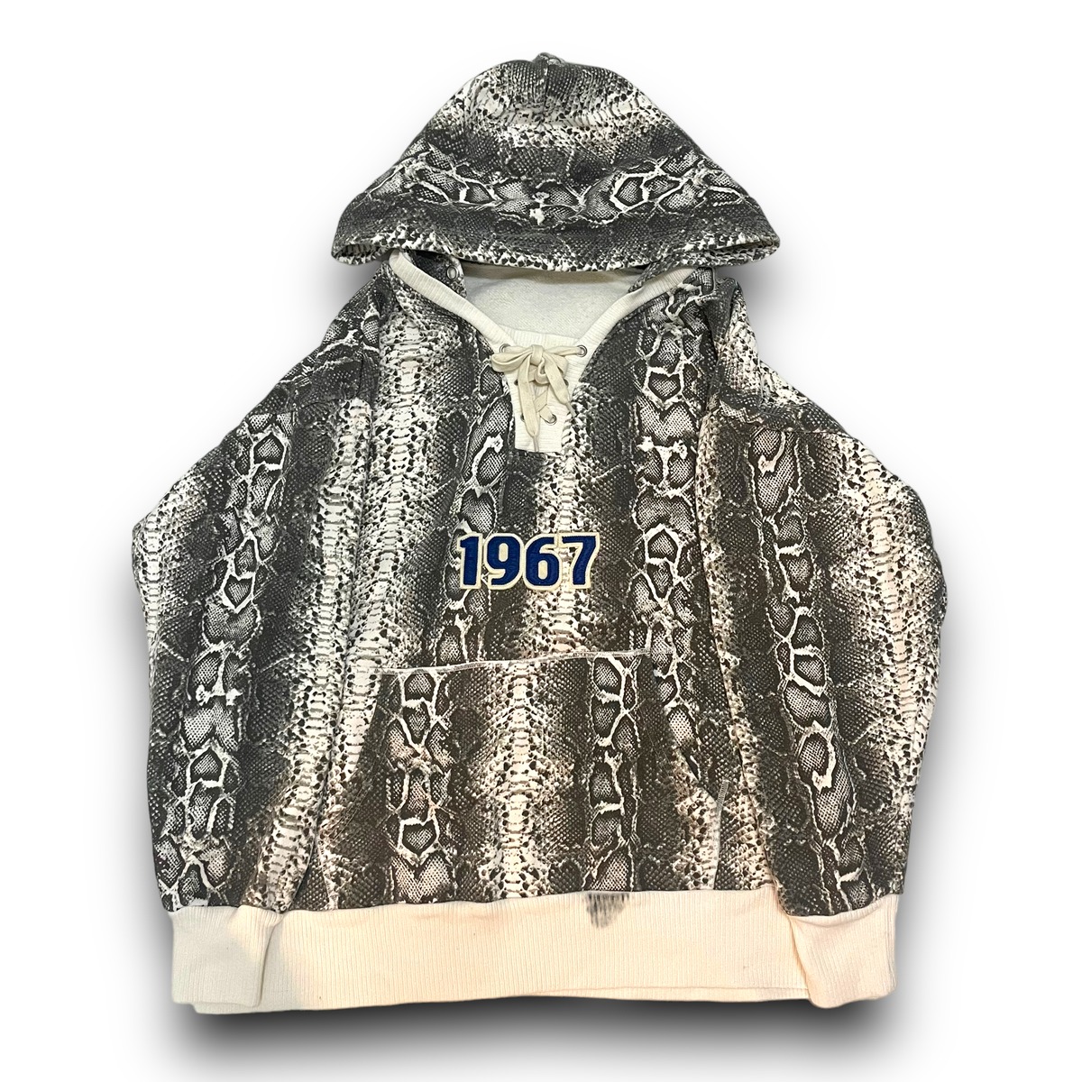 python pattern hoodie | 屍裏