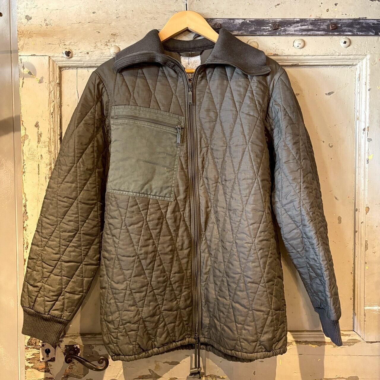 美品90年代ドイツ軍 ミリタリー  キルティングライナージャケット ヴィンテージ 90's ドイツ軍 キルティングライナー ミリタリー ライナー 90年代 実物
