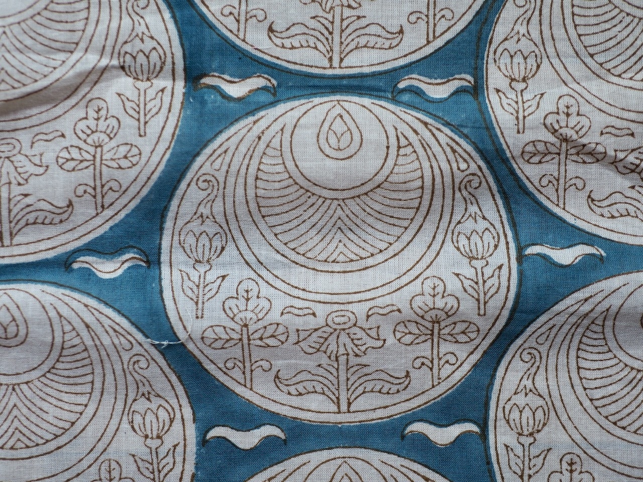 156ri049 Block Print Handkerchief b82