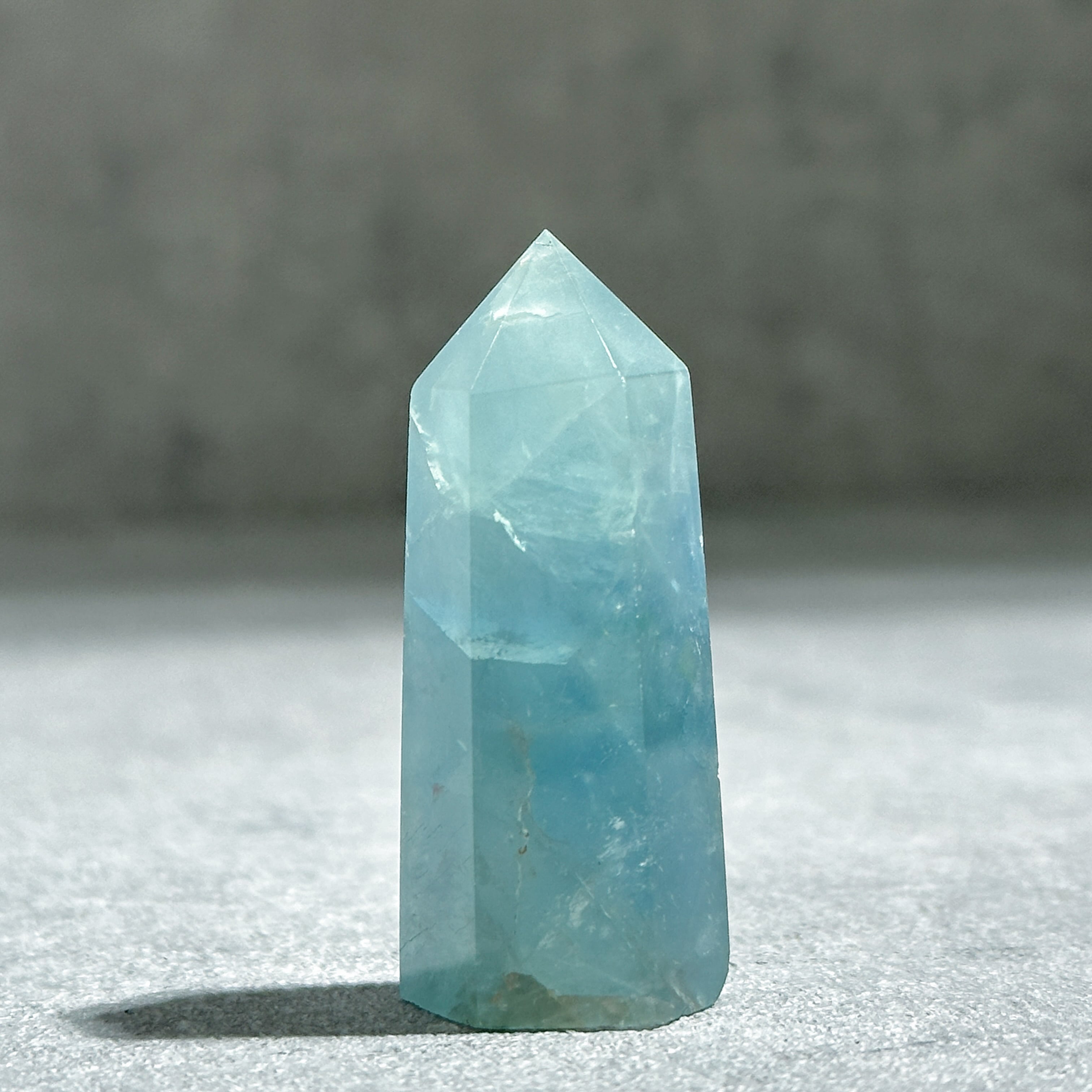 ブルー、グリーンフローライト タワー型31◇ Rainbow Fluorite ◇天然石・鉱物・パワーストーン