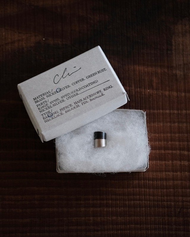 イヤーカフ 77／COLORS