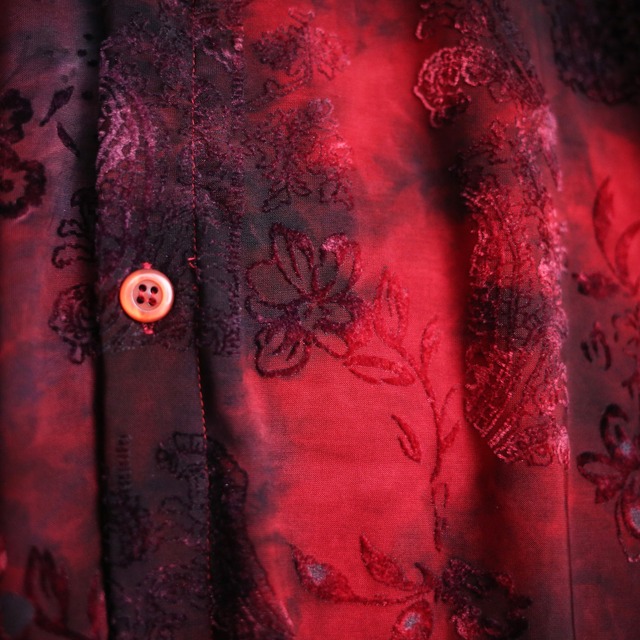 gradation color on velours flower pattern loose shirt