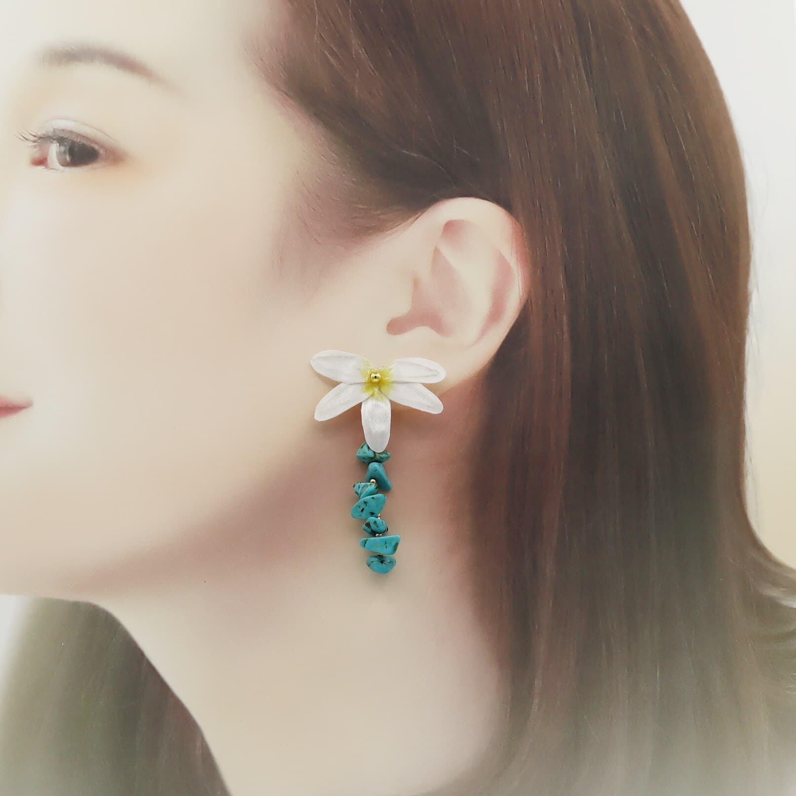 naupakaピアス（turquoise & yellow tiger's eye）