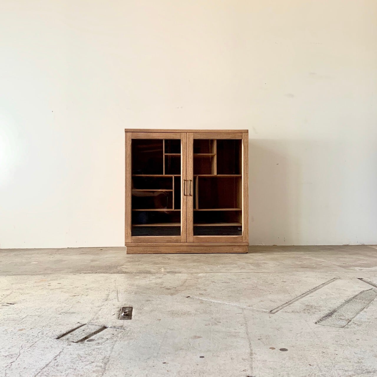 キャビネット　ガラスケース　古家具