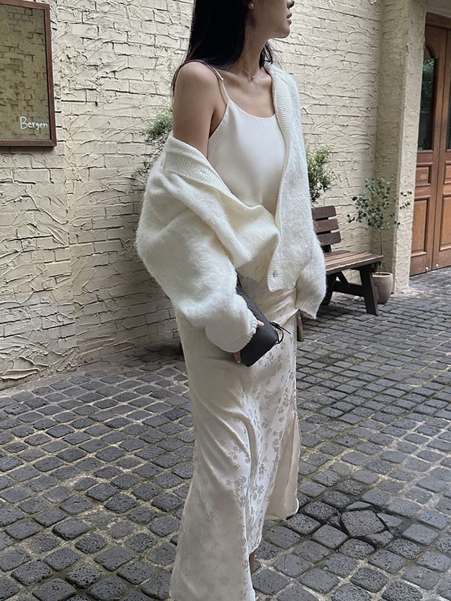 Basic Round-Neck Knit Cardigan