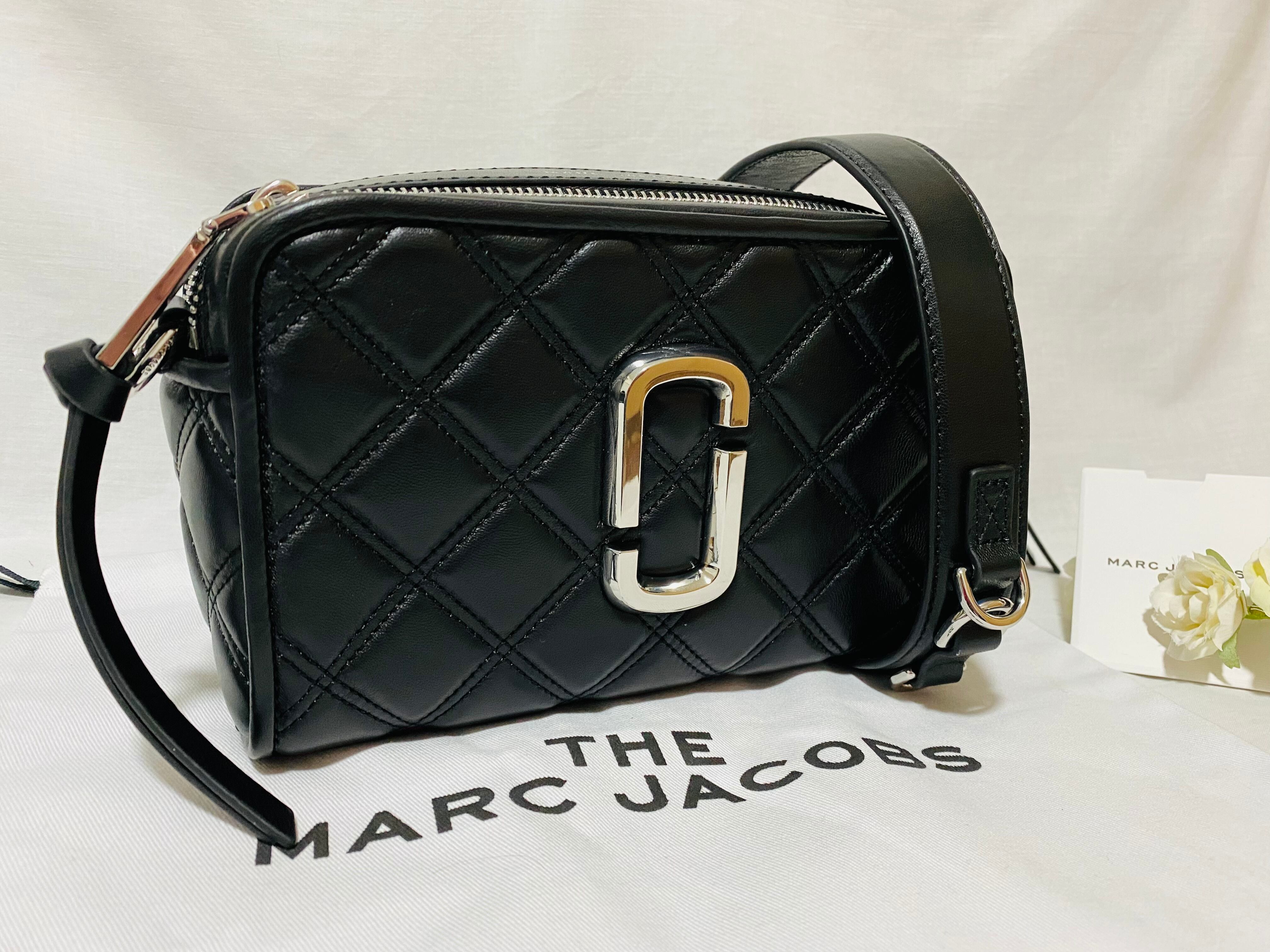 ＭＡＲＣ ＪＡＣＯＢＳ マークジェイコブス  キルティング カメラバッグ