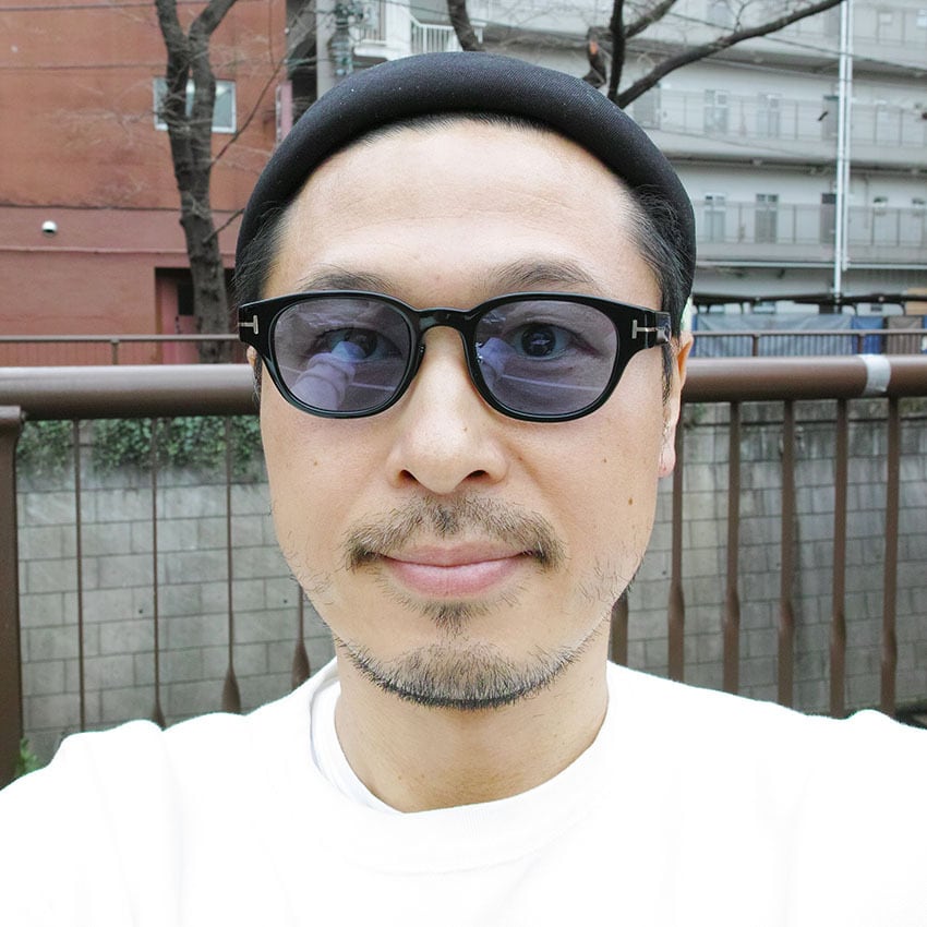 TOM FORD トムフォード サングラス　ライトブルーレンズ　TF1041D TOM FORD / TF1041-D ECO / 01V ブラック - ライトブルーレンズ