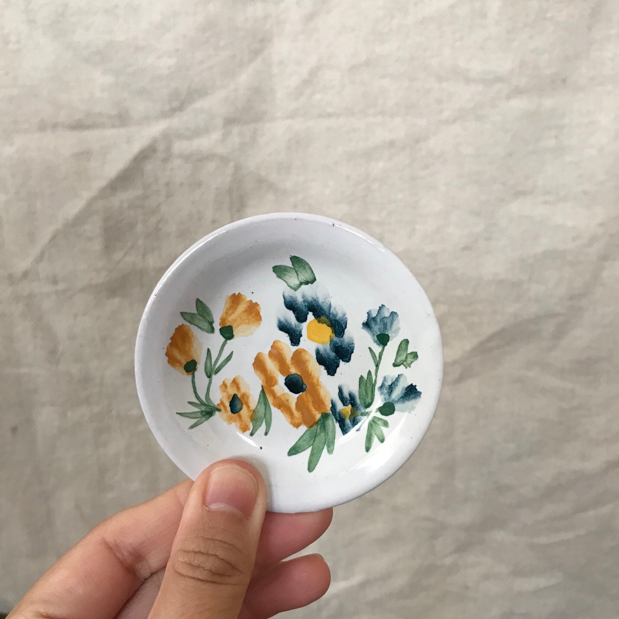 花模様のミニ皿3