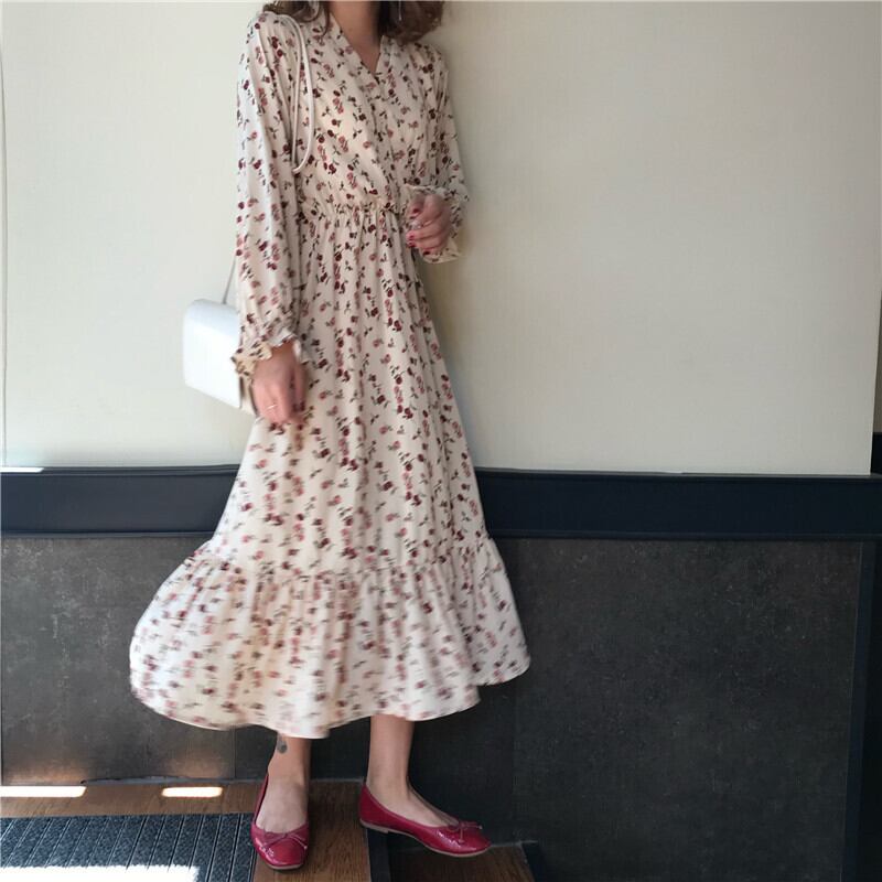 オータムスタイルVネックフローラルドレス ウェストシフォンスカート 秋物 花柄 モンロー2136512