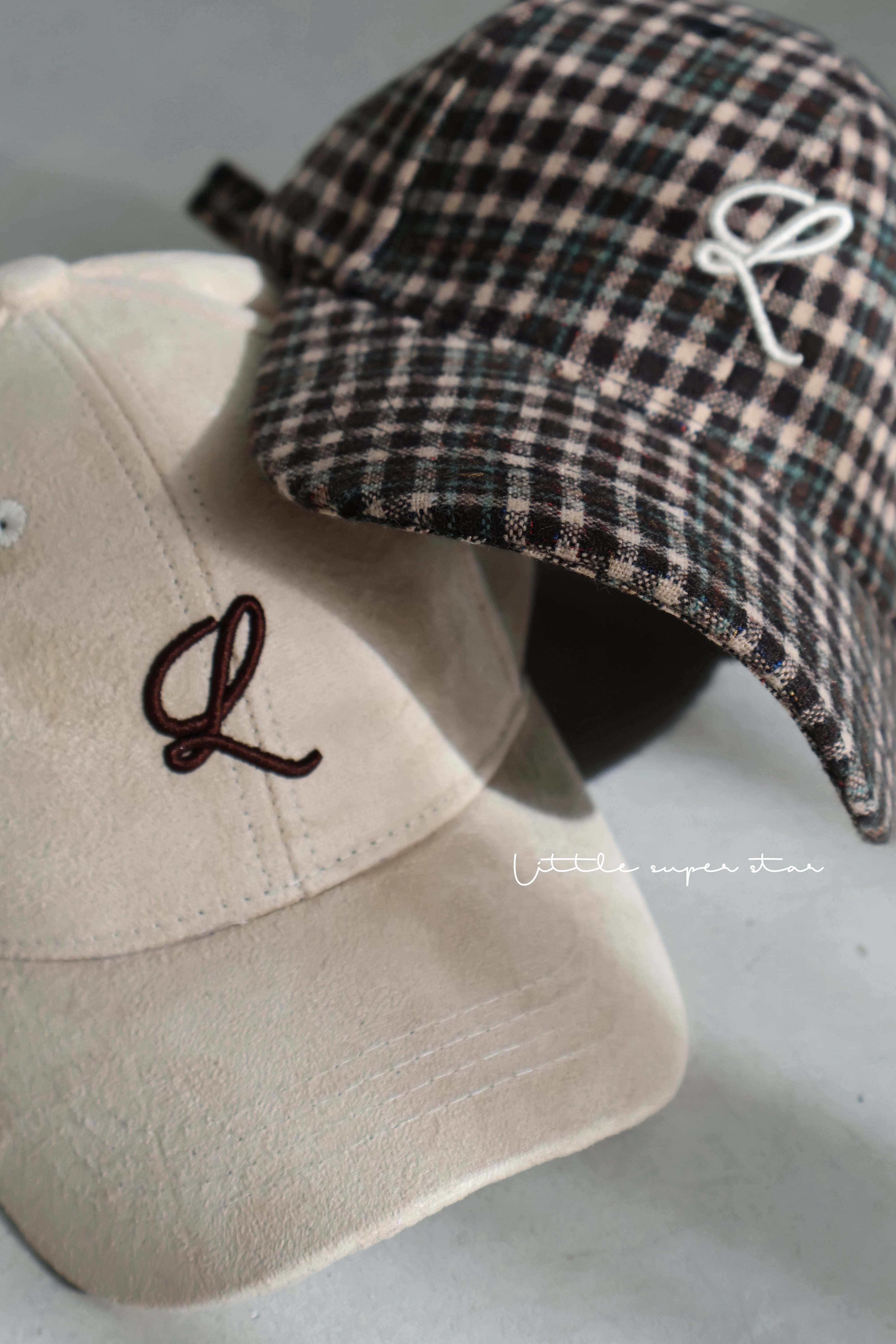 〈即納〉L logo cap adult