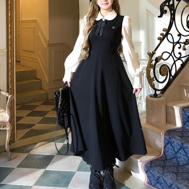 Elegant and understated classic logo dress(ME018)