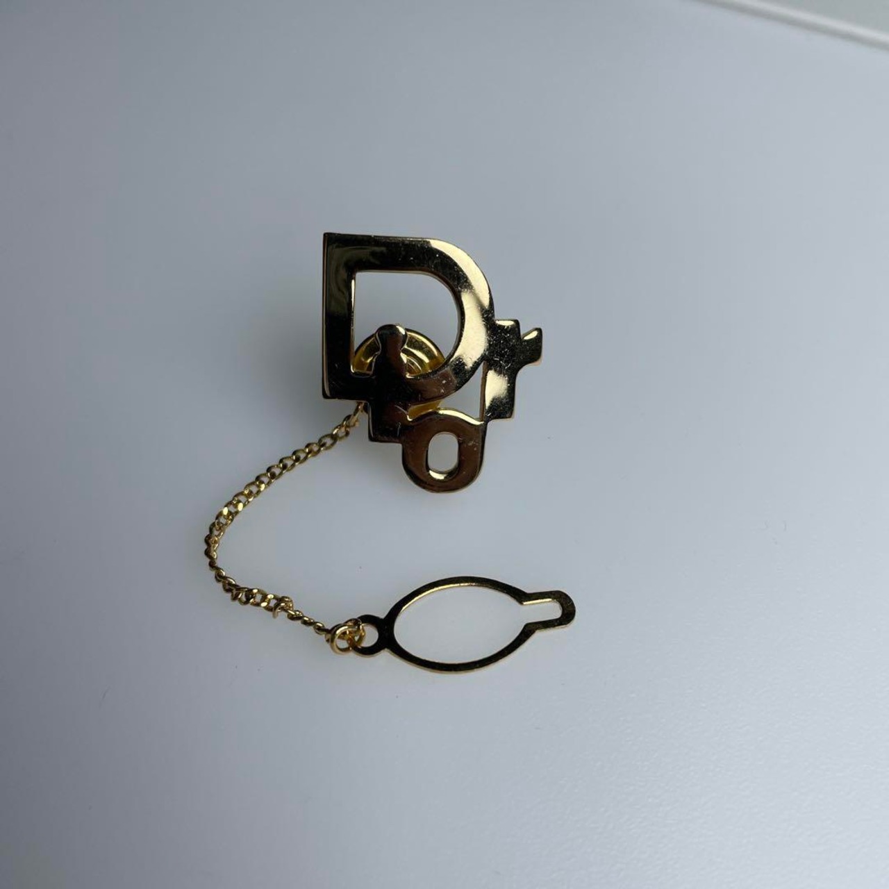 DIOR ネクタイ　ブローチ