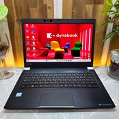 最高峰!東芝 dynabook U63/J/Core i7 第8世代/メモリ16GB/SSD512GB/FHD/ノートパソコン