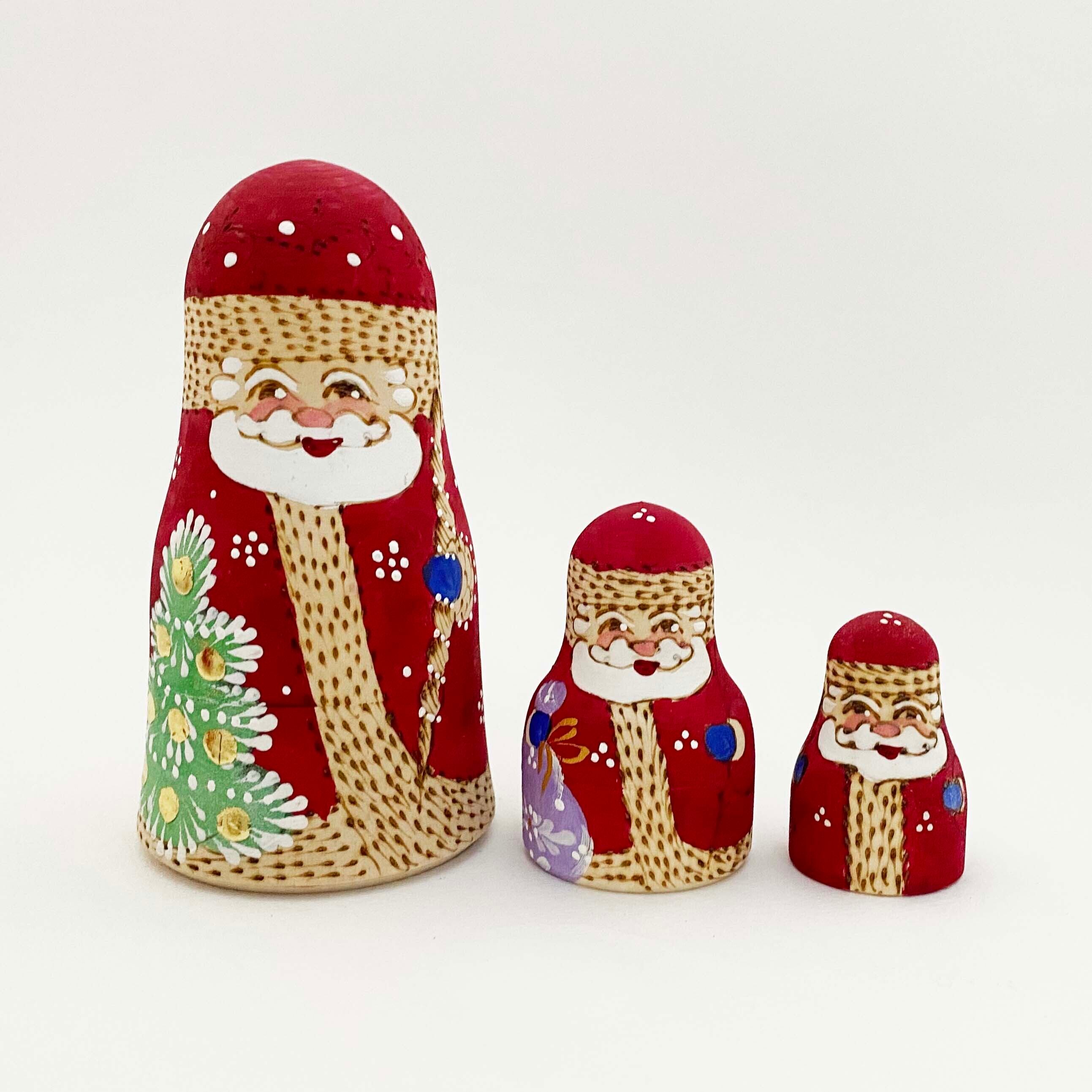 サンタ 焼ごて描彩マトリョーシカ(3個組)