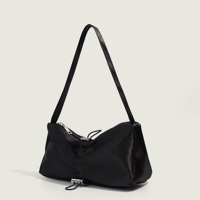 バッグ ハンドバッグ レディース 光沢 サテン 華やか おしゃれ パーティ 結婚式 お出かけ デート ブラック/シャンパン/ピンク/シルバー/ブルー