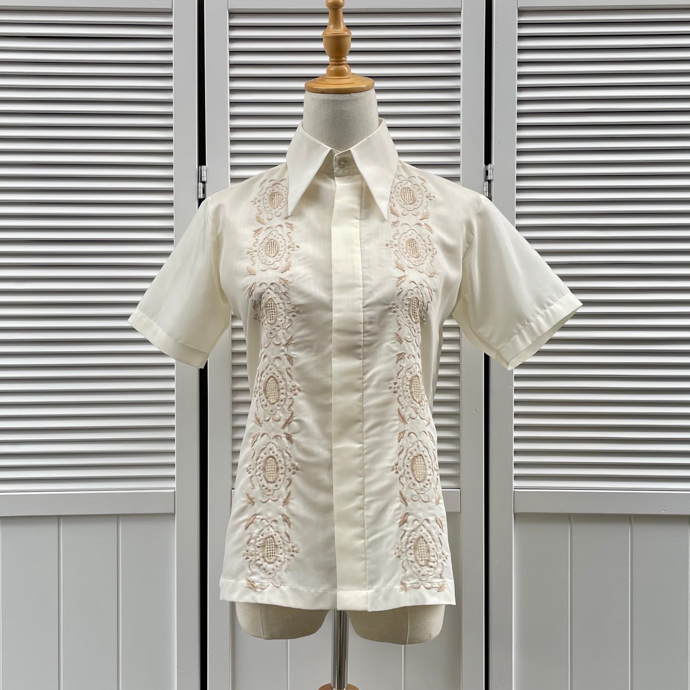 hand embroidered long point collar shirt〈レトロ古着 手刺繍 ロング