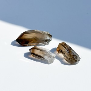 ファントム◎ミナスジェライス産 スモーキークォーツ 原石３個set 01 ◇Smoky quartz◇天然石・鉱物・パワーストーン