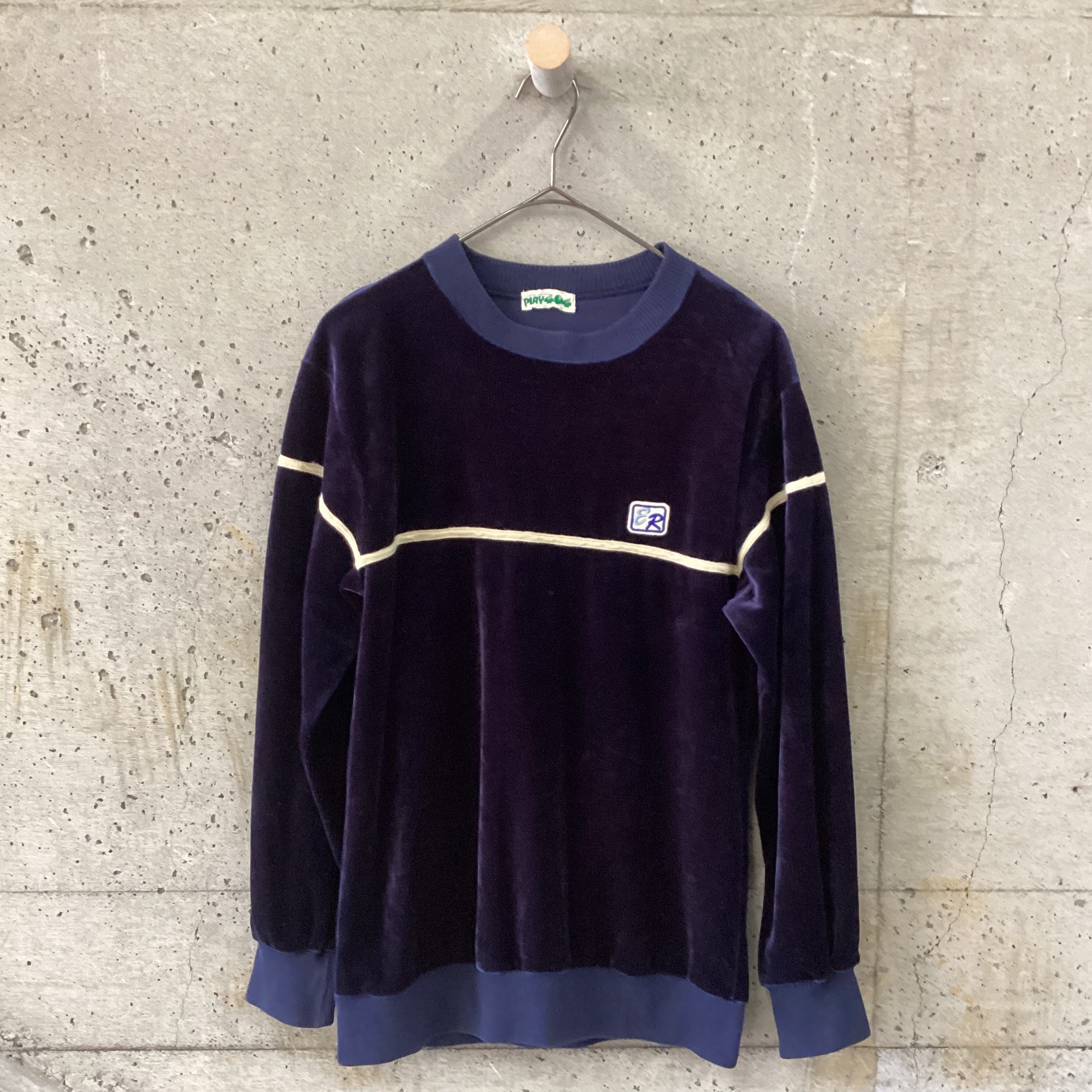 Velvet sweat-style top