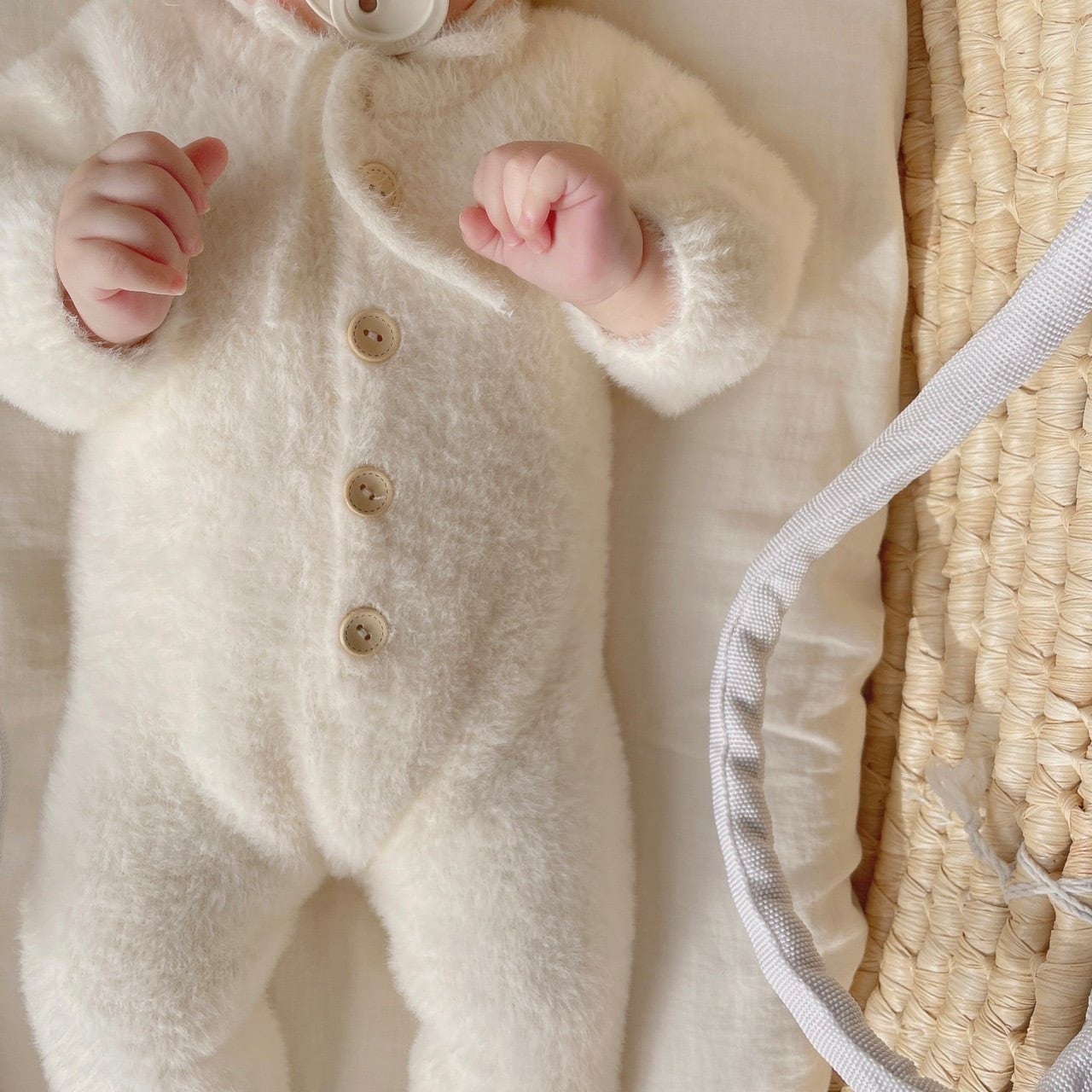 モコモコくまスーツ