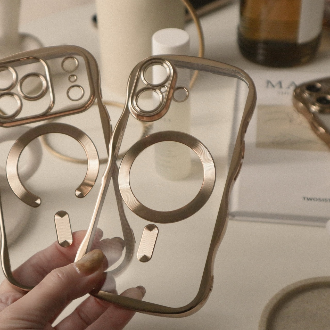 ［ phone case ］clear gold