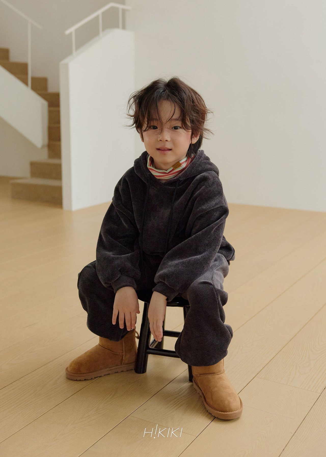 HIKIKI［取寄］velvet jogger pants 26winter