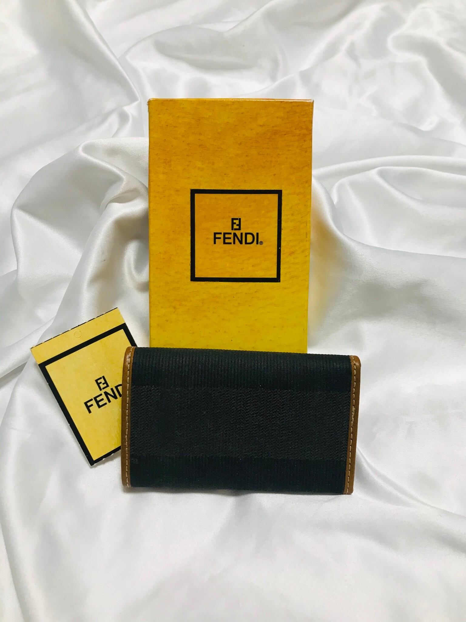 FENDI ペカン柄 キーケース 未使用箱付き | Petit luxe Vintage