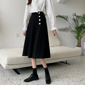 スカート フレアスカート 膝丈 ひざ丈 膝下 ミディアム丈 セミフレア Aライン ハイウエスト 前ボタン かわいい 大人可愛い きれいめ シンプル 大人 上品 おしゃれ お洒落 レトロ 大人可愛い 大人女子 こなれ感 存在感 無地 秋 冬 10代 20代 30代 レディース 女性用 オフィス ビジネス OL 通勤 学生 デート お出かけ 休日 旅行 ホテル レストラン 着回し 普段使い サイズ M L XL 2XL 3XL 4XL ブラック