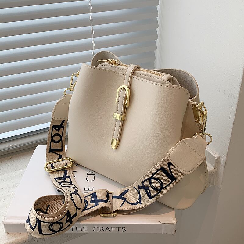 サマー 夏物 メッセンジャーバッグ Tiancai_Wing_Bag96928542026