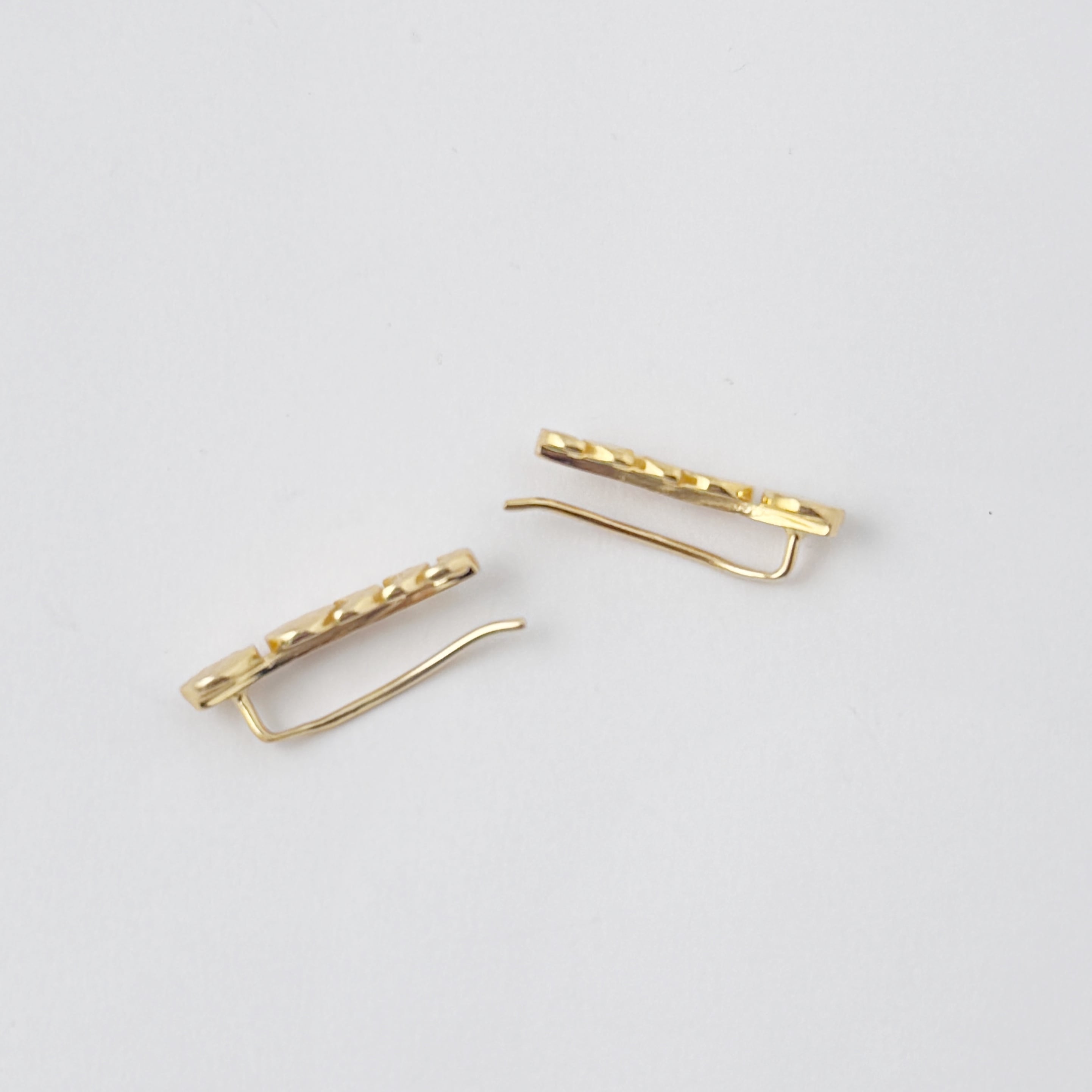 片方販売】Gold Coating 月のみちかけ ピアス | 【公式通販】鎌倉の
