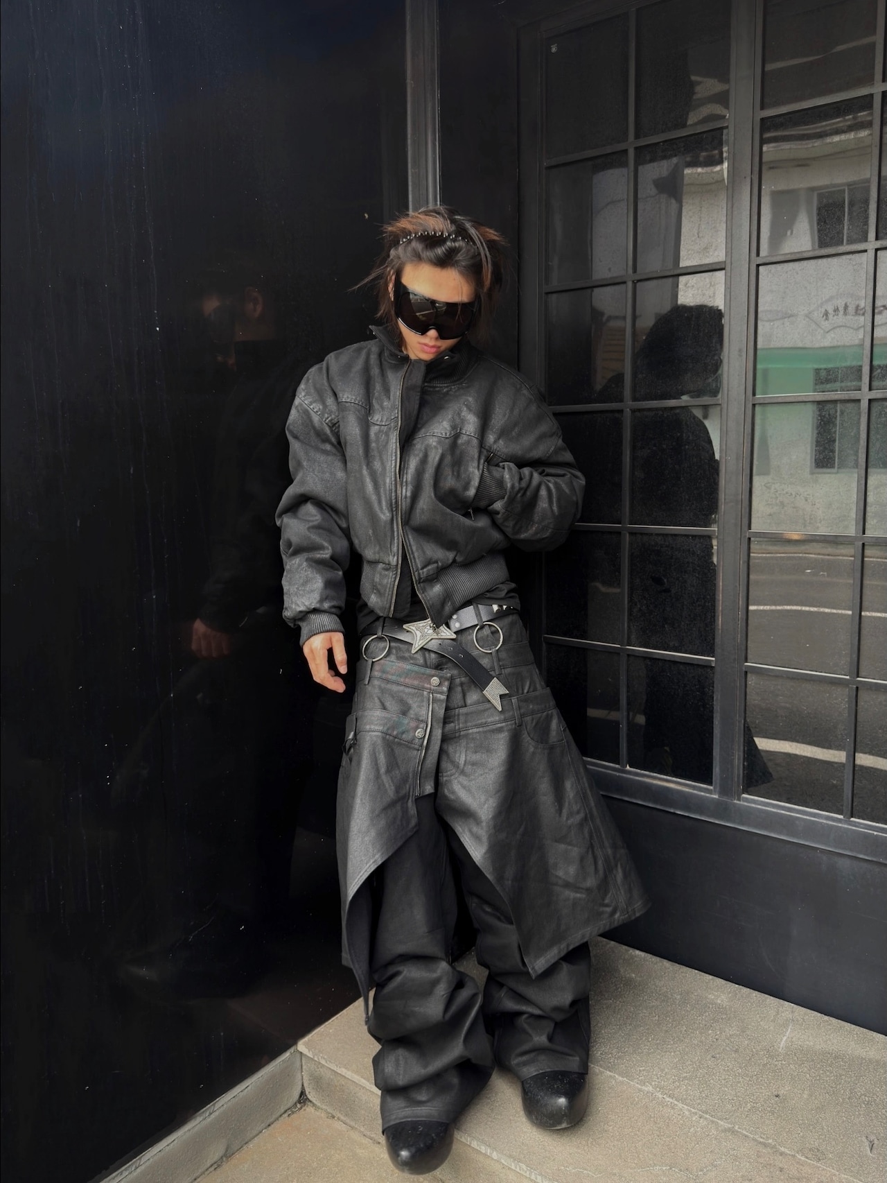 【CinderVein】Wax Coated Distressed Bomber Jacket