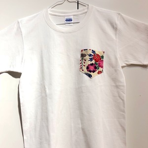 紅型胸ポケットTシャツ(白Tシャツ×胸ポケットベージュ)