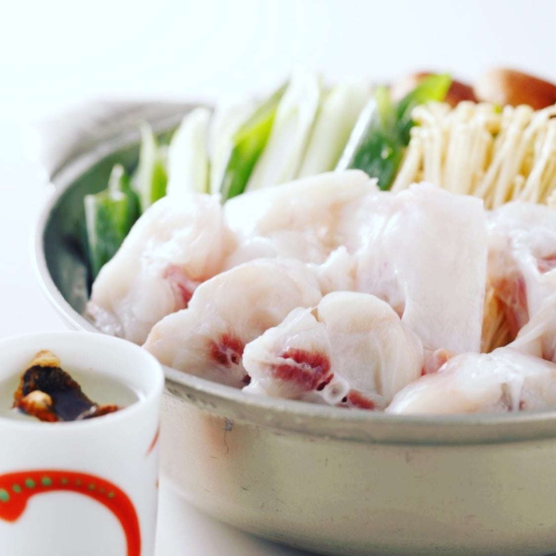 【冷凍発送】トラフグの切り身アラ「吉宝ふぐ鍋セット」