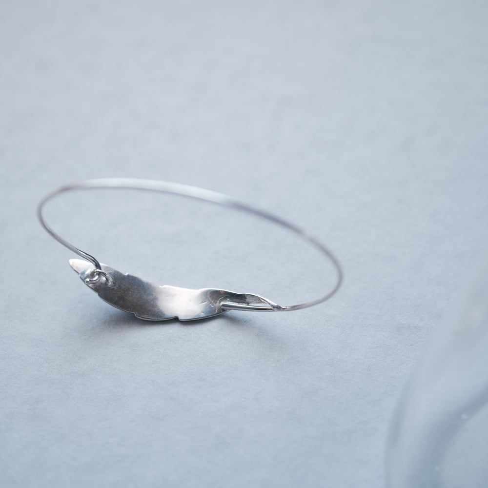 フェザー フック バングル シルバー925 | クラウドジュエリー(Cloud